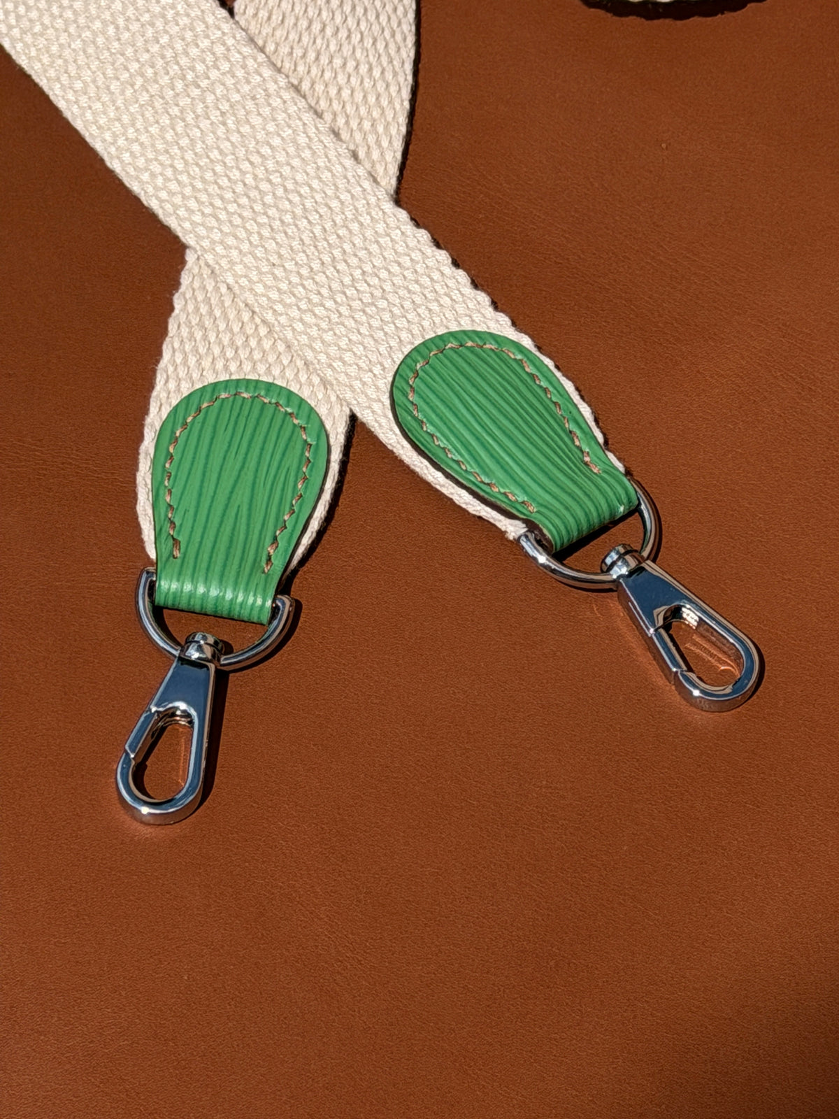 Deauville Single strap Apple & Beige