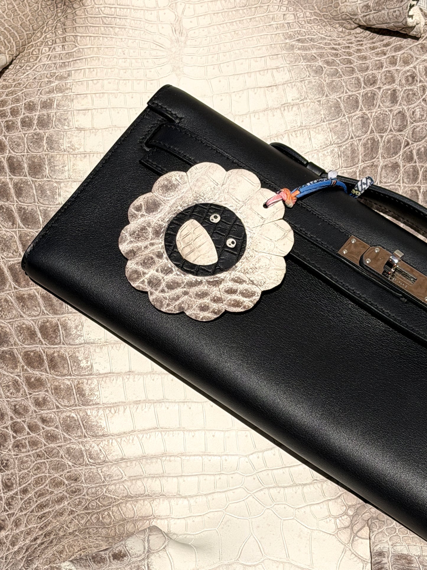 Flower Bag Charm Himalaya