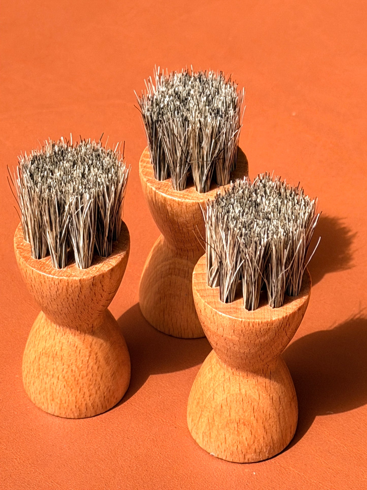 Round brush 100% horsehair