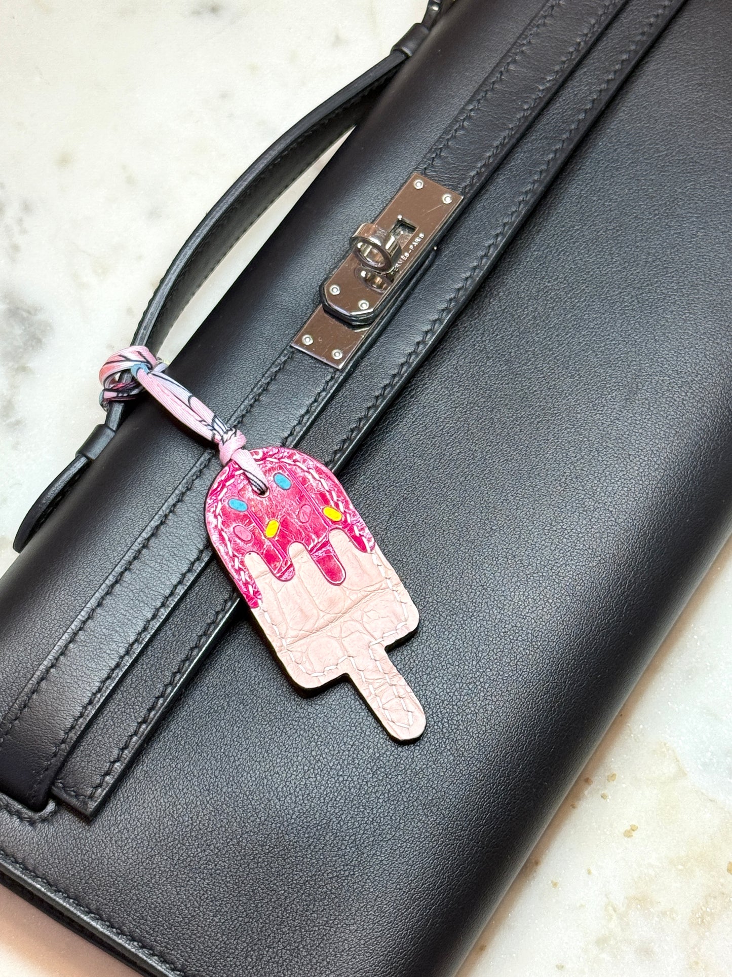 Popsicles crocodile pink