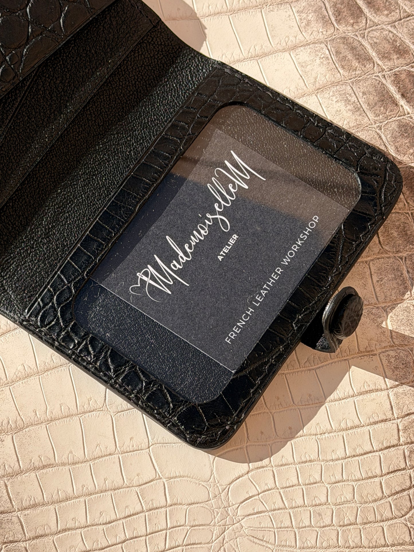 Prestige Cardholder Matte Black Crocodile