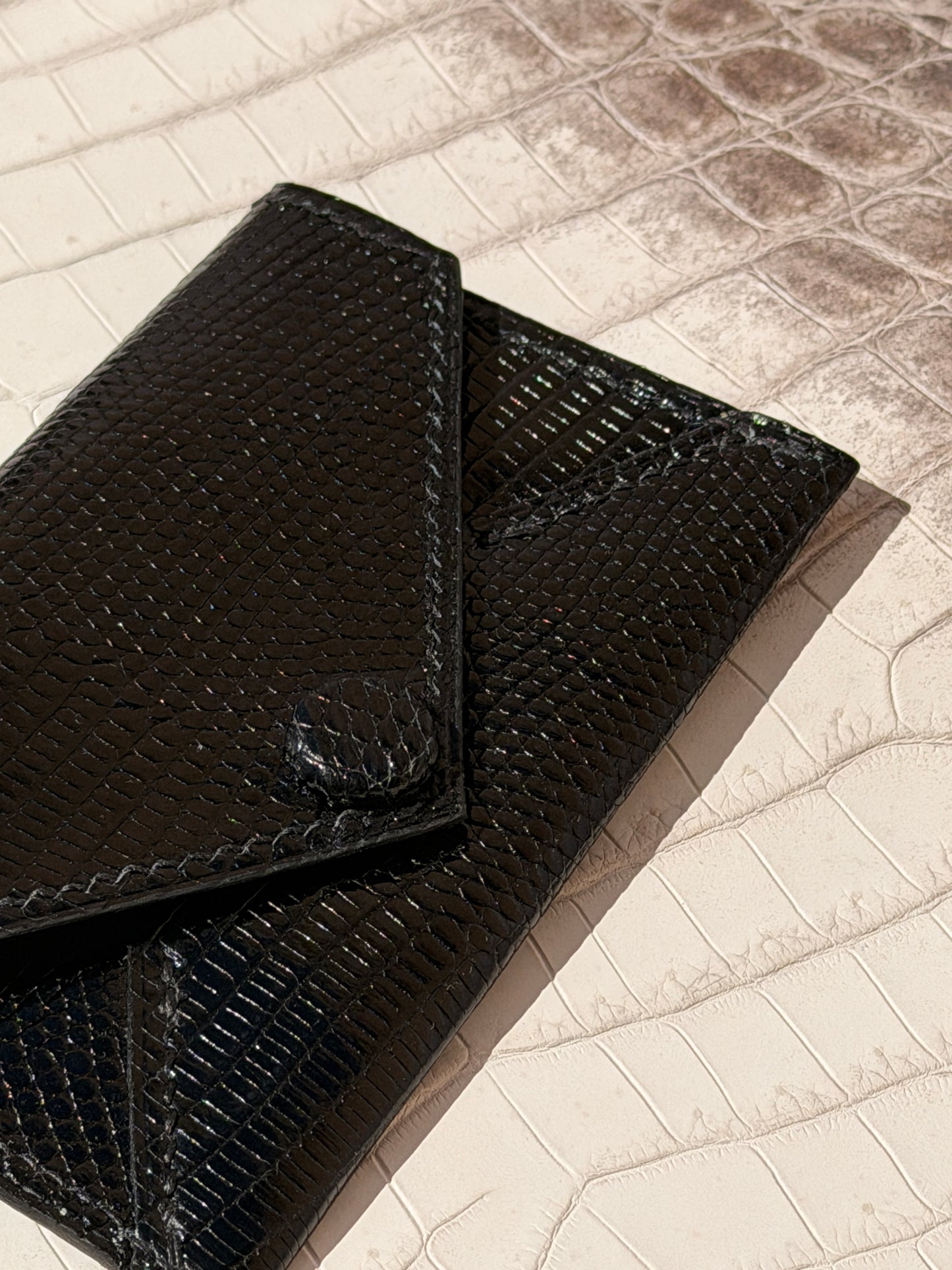 Enveloppe cardholder snap black lizard