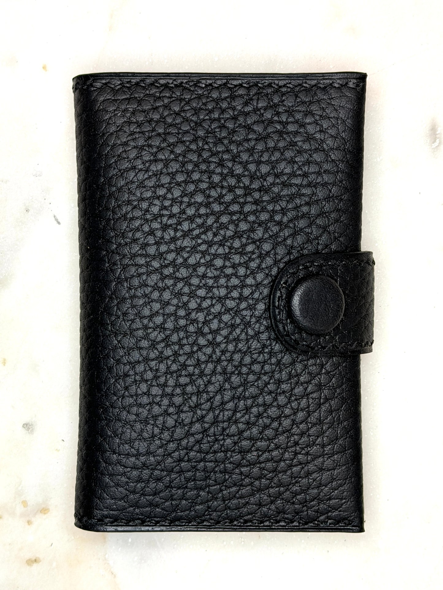 Bifold cardholder Icare Togo noir
