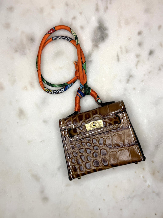 M bag charm Brown