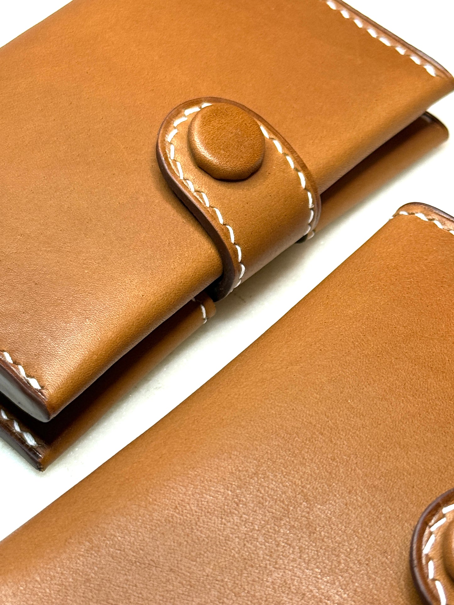 Bifold Cardholder Icare