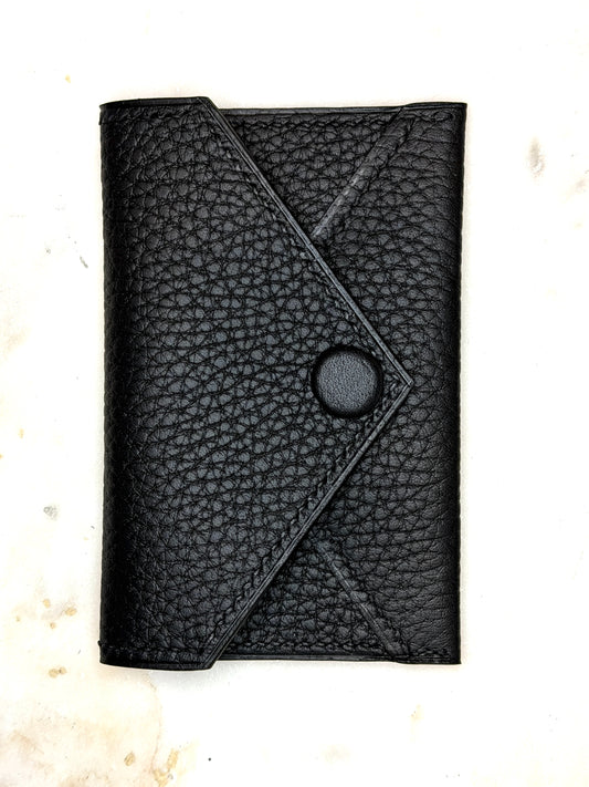 Enveloppe with button Togo noir