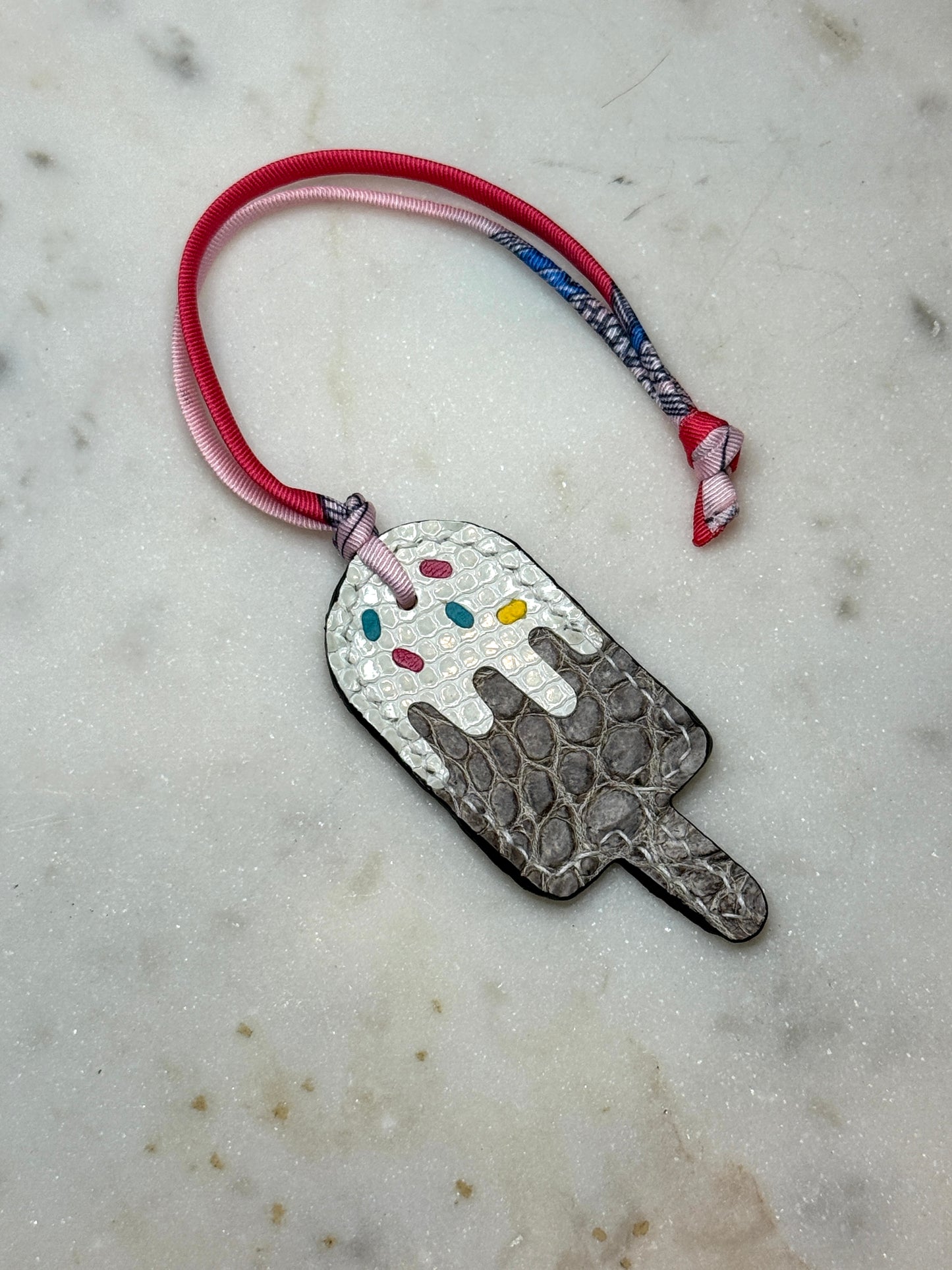 Popsicles crocodile Himalaya and white lizard.