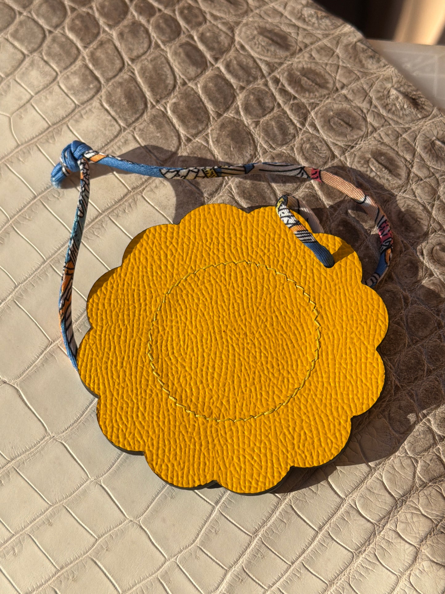 Flower Bag Charm Bleu Azur Épi & Soleil Epsom Leather