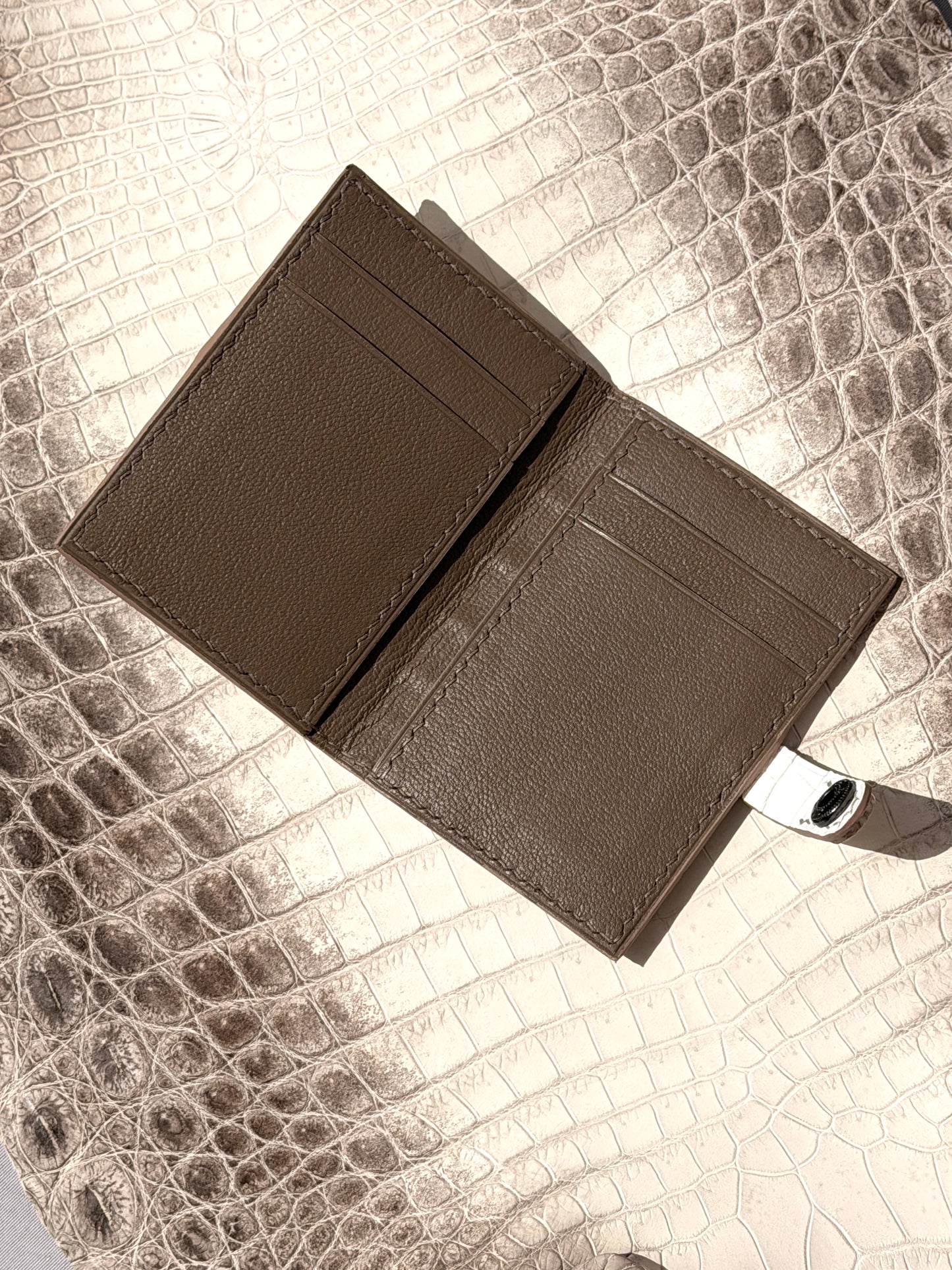 Bifold 6 Pockets Arya Himalaya Crocodile