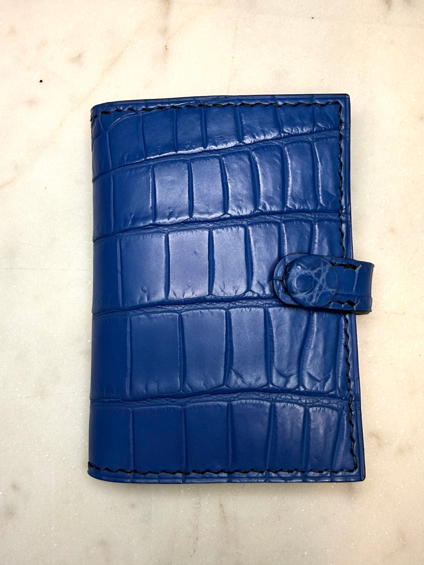 Bifold 6 pockets Arya Bleu Electric Matte Crocodile