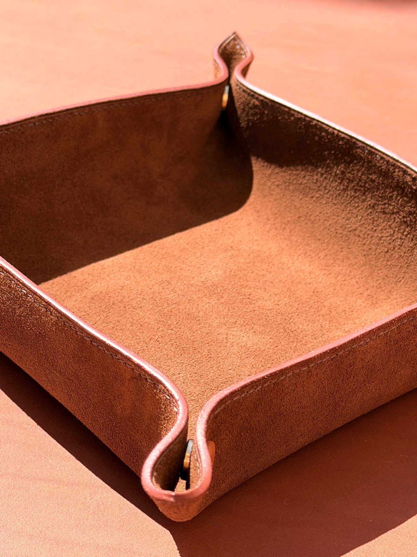 Vide Poche Mocha Suede and Barenia Leather Snaps