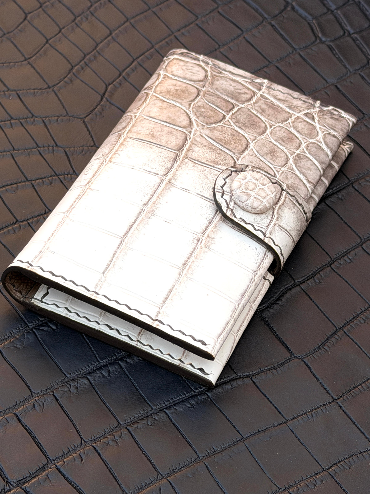 Bifold Cardholder Icare Matte Crocodile Himalaya