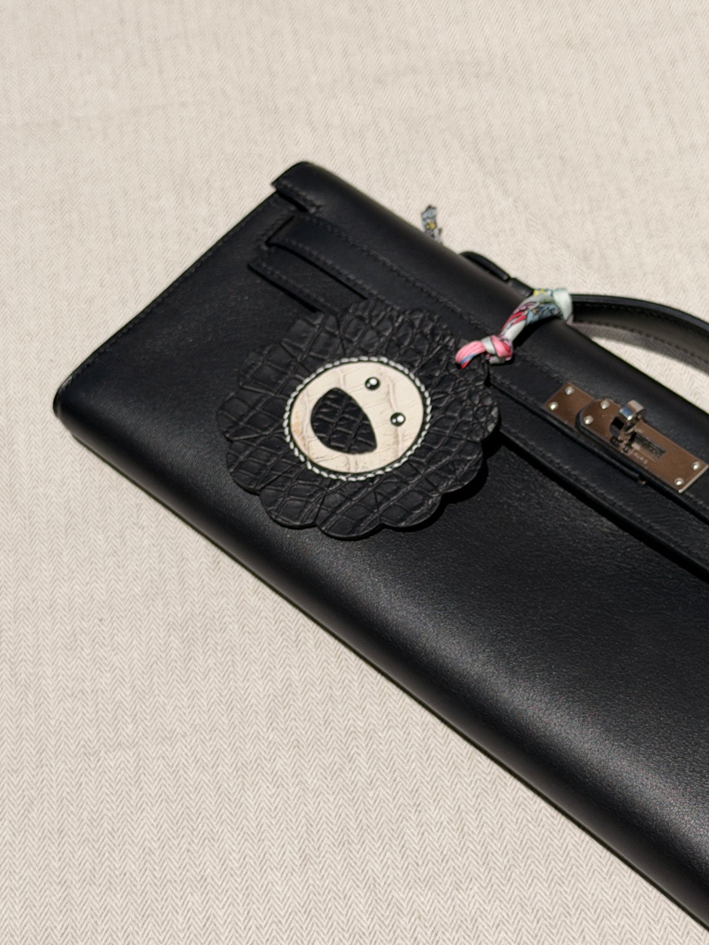 Flower Bag Charm Black Matte Crocodile