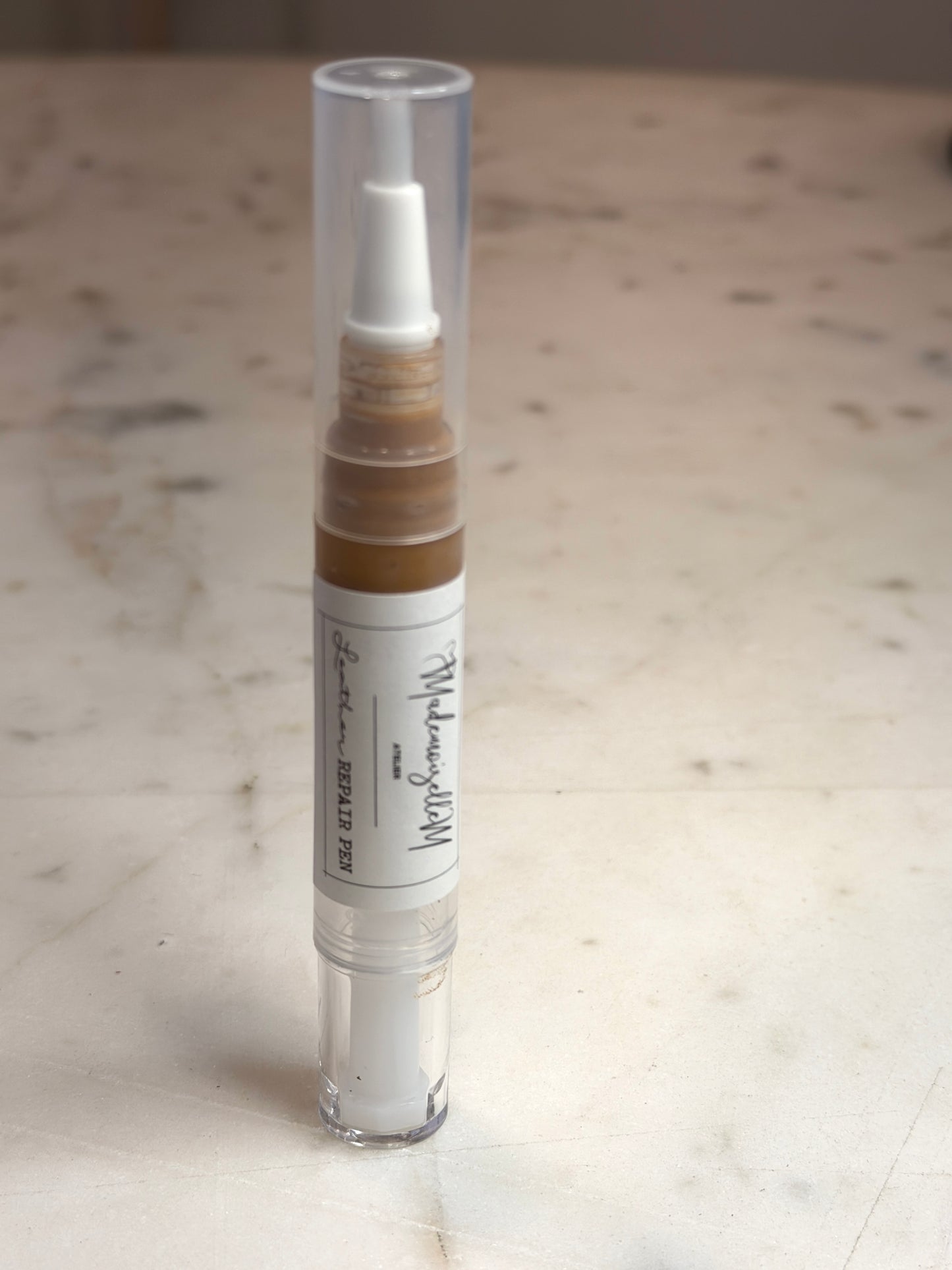 Leather Restoring pen Gold Shade