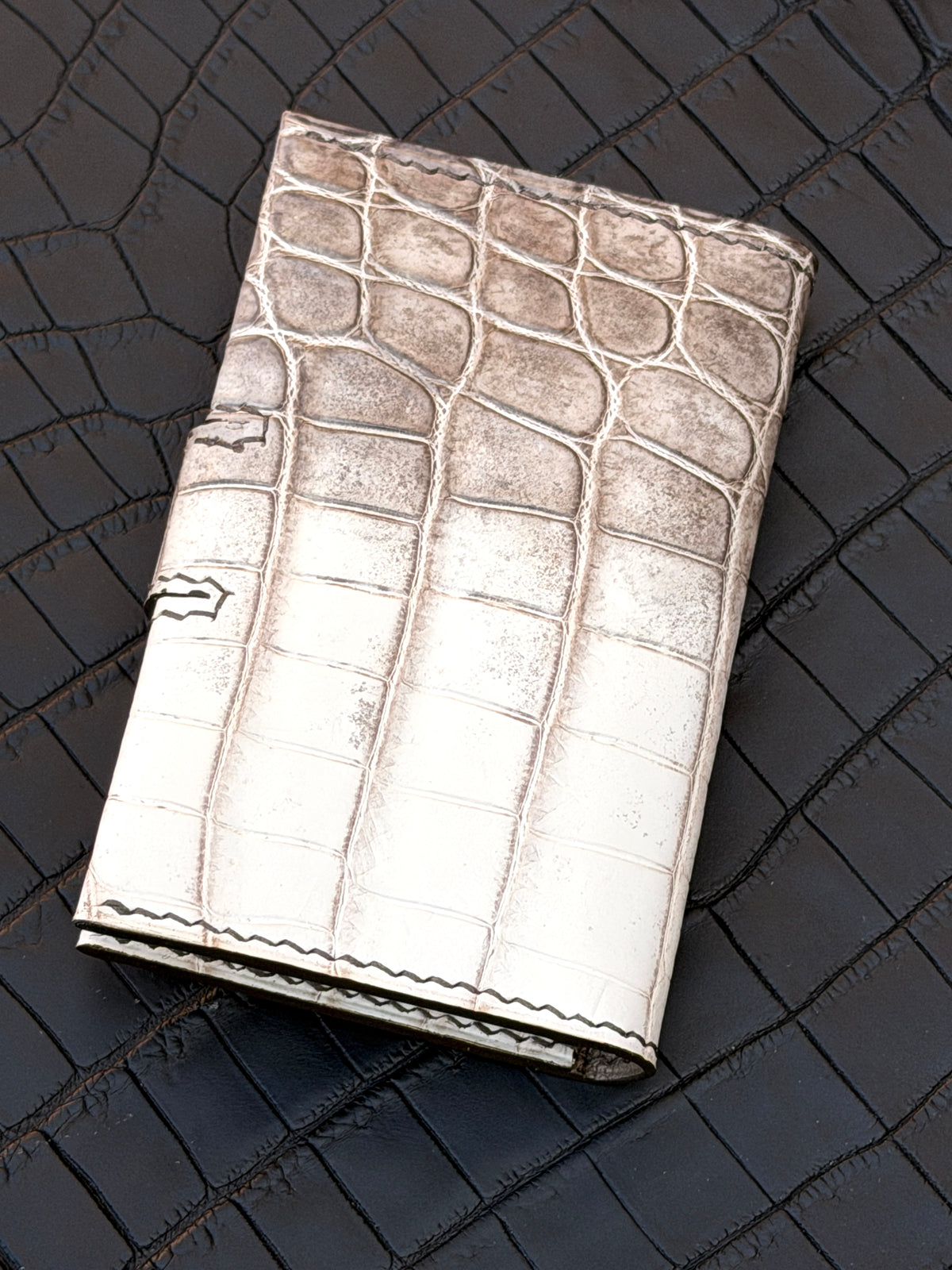 Bifold Cardholder Icare Matte Crocodile Himalaya