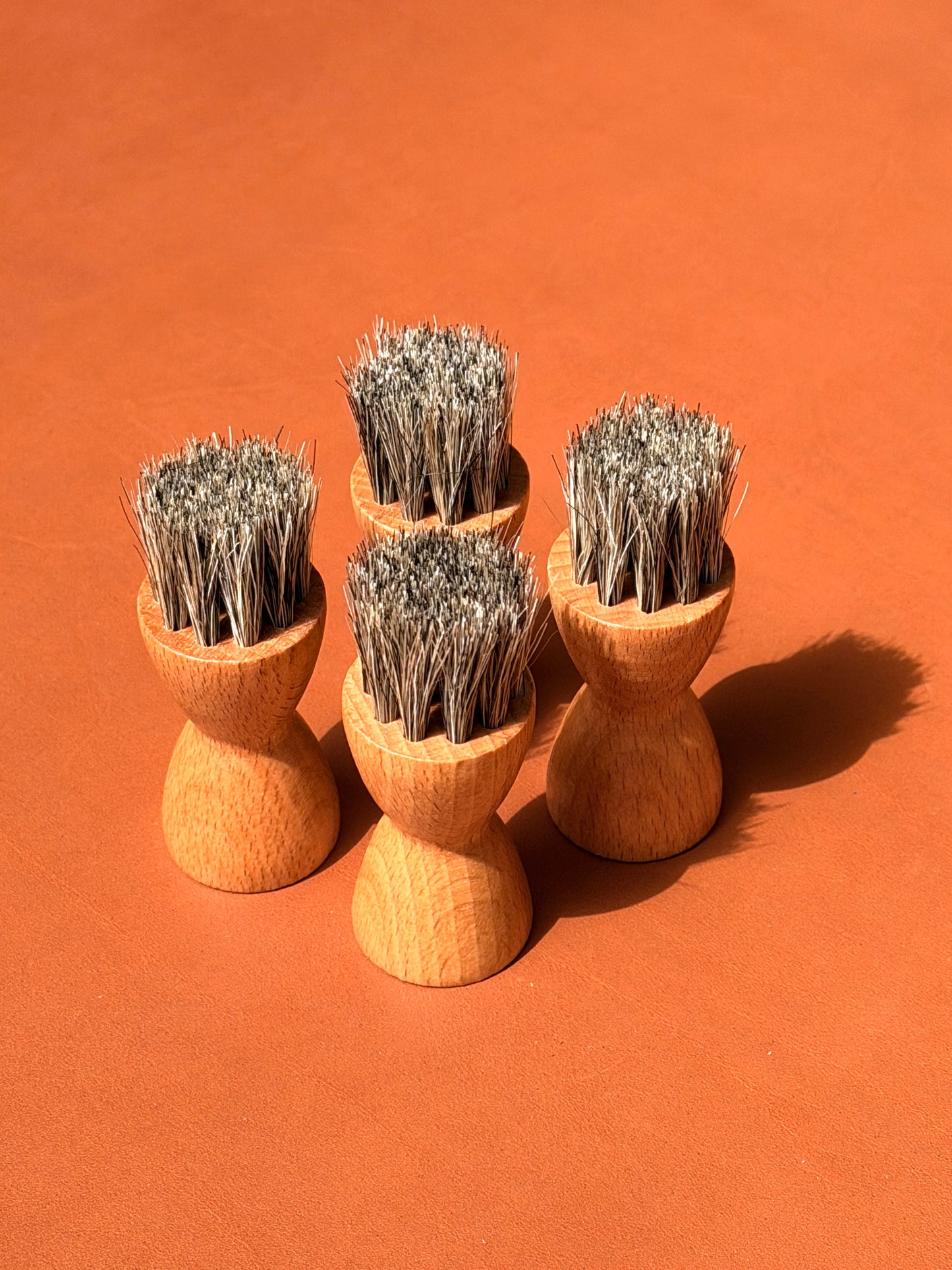 Round brush 100% horsehair