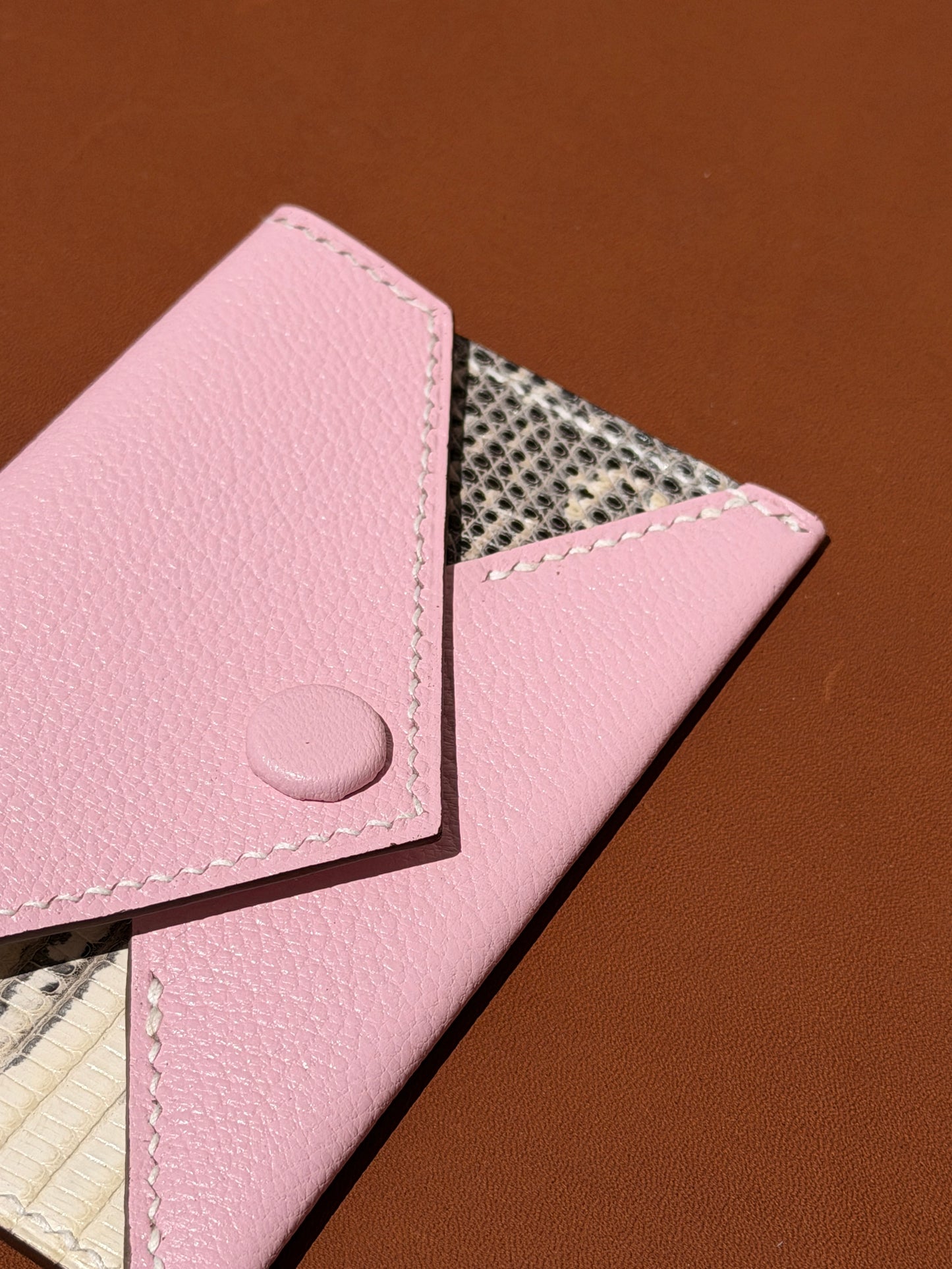 Enveloppe Cardholder Ombre lizard & Pink Goat skin