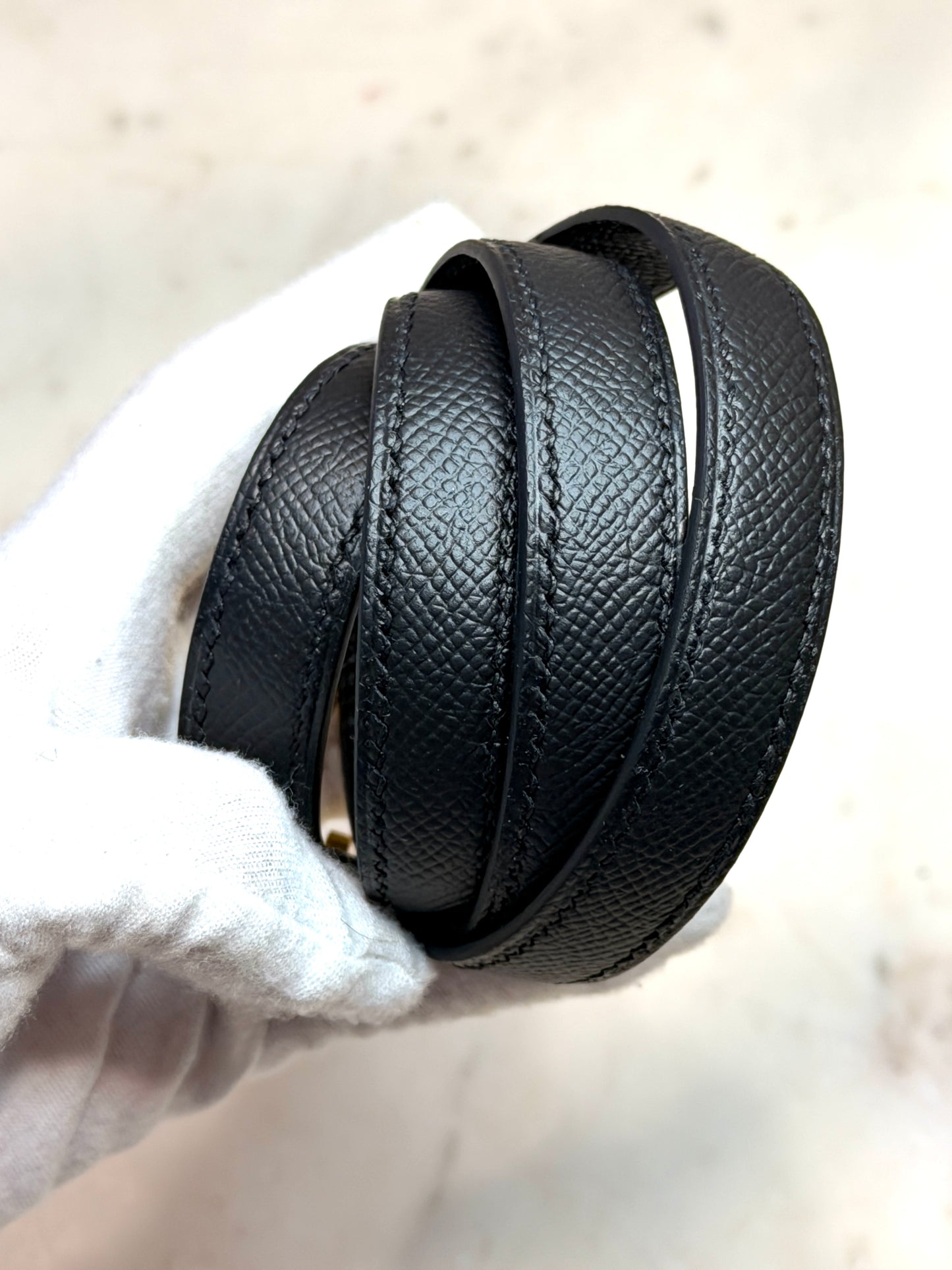 Leather strap Black Epsom
