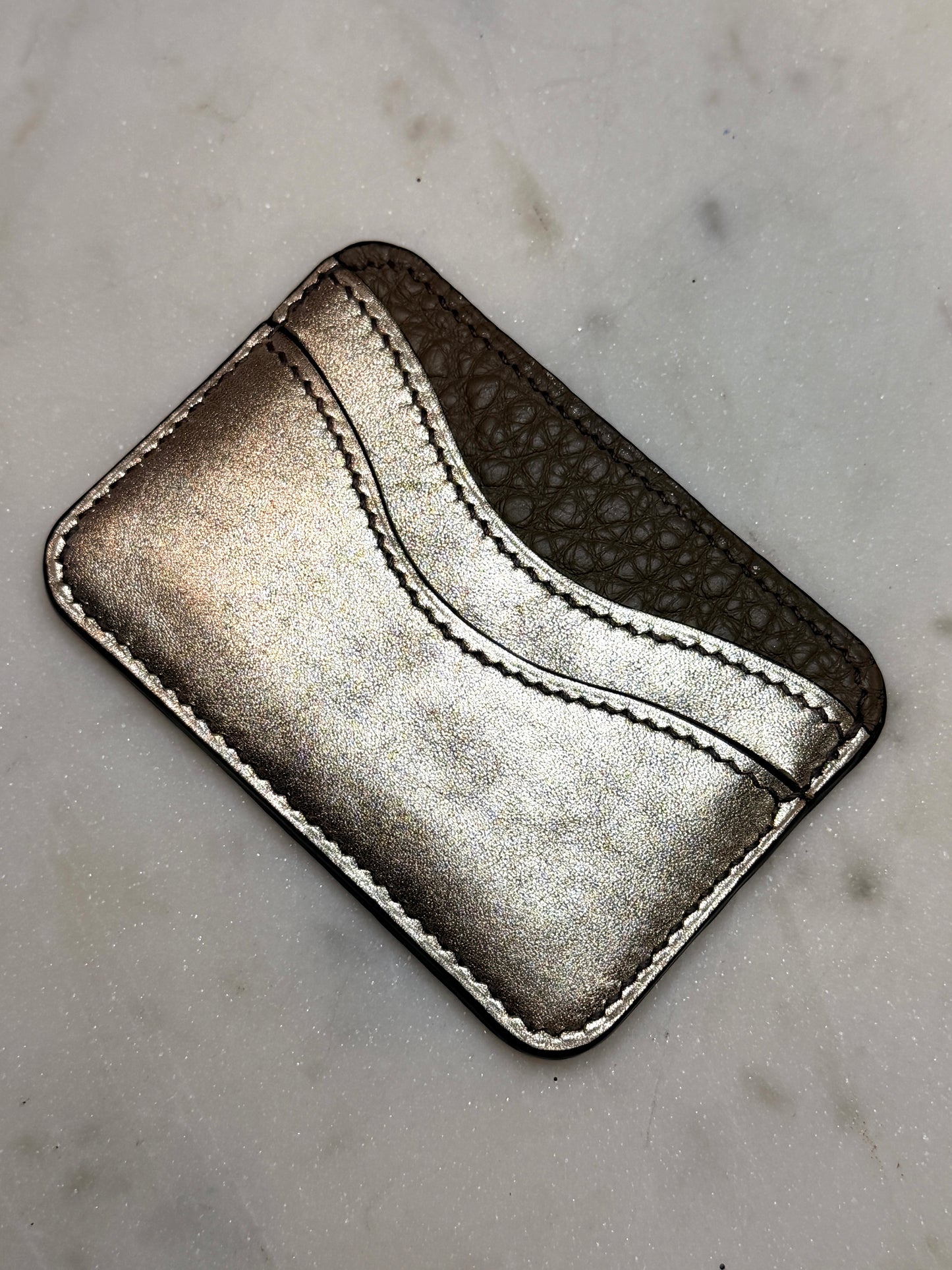 Essential cardholder Gold Lambskin & Taupe Goat