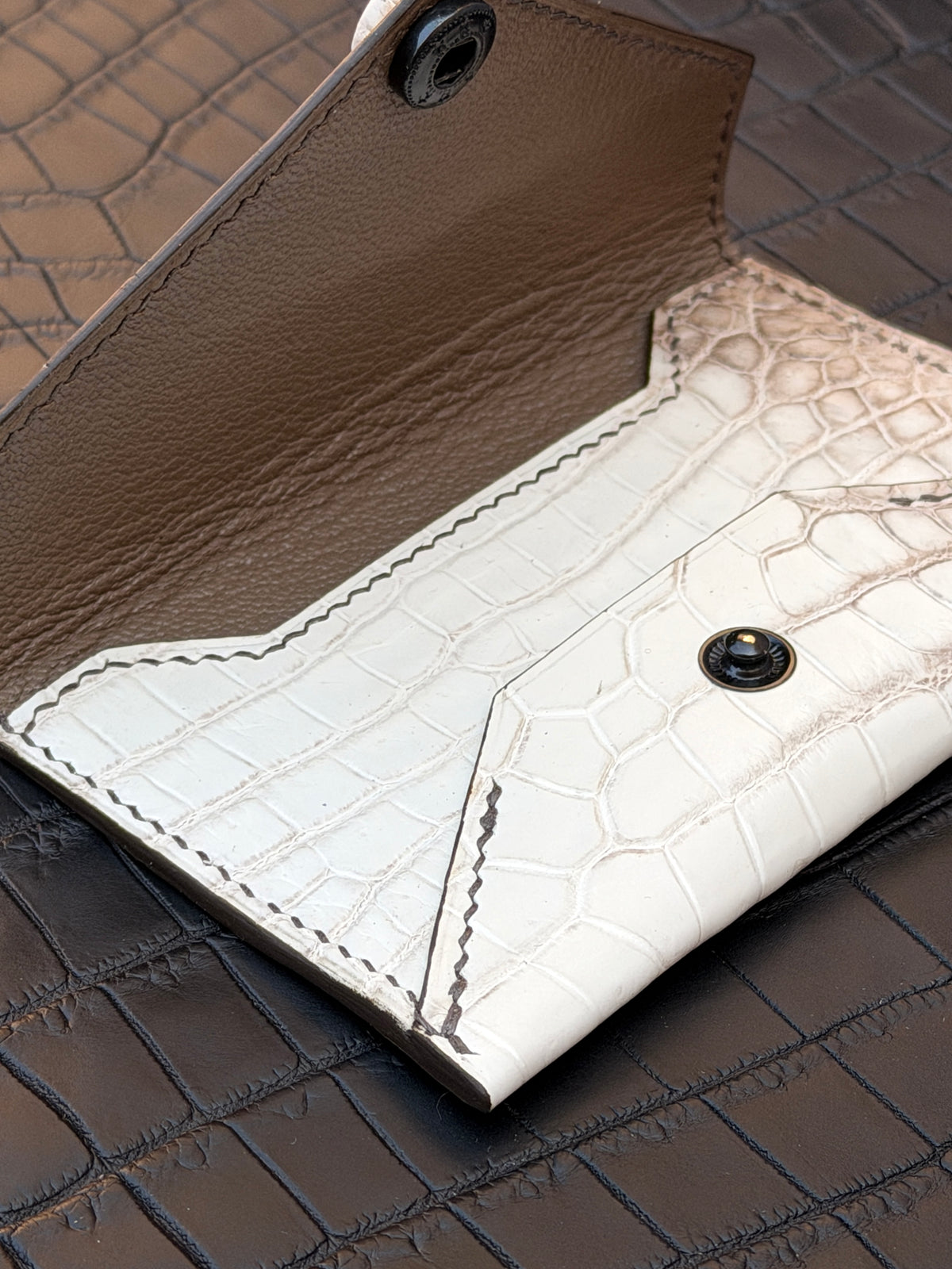 Enveloppe Cardholder  Matte Crocodile Himalaya & Goat Skin