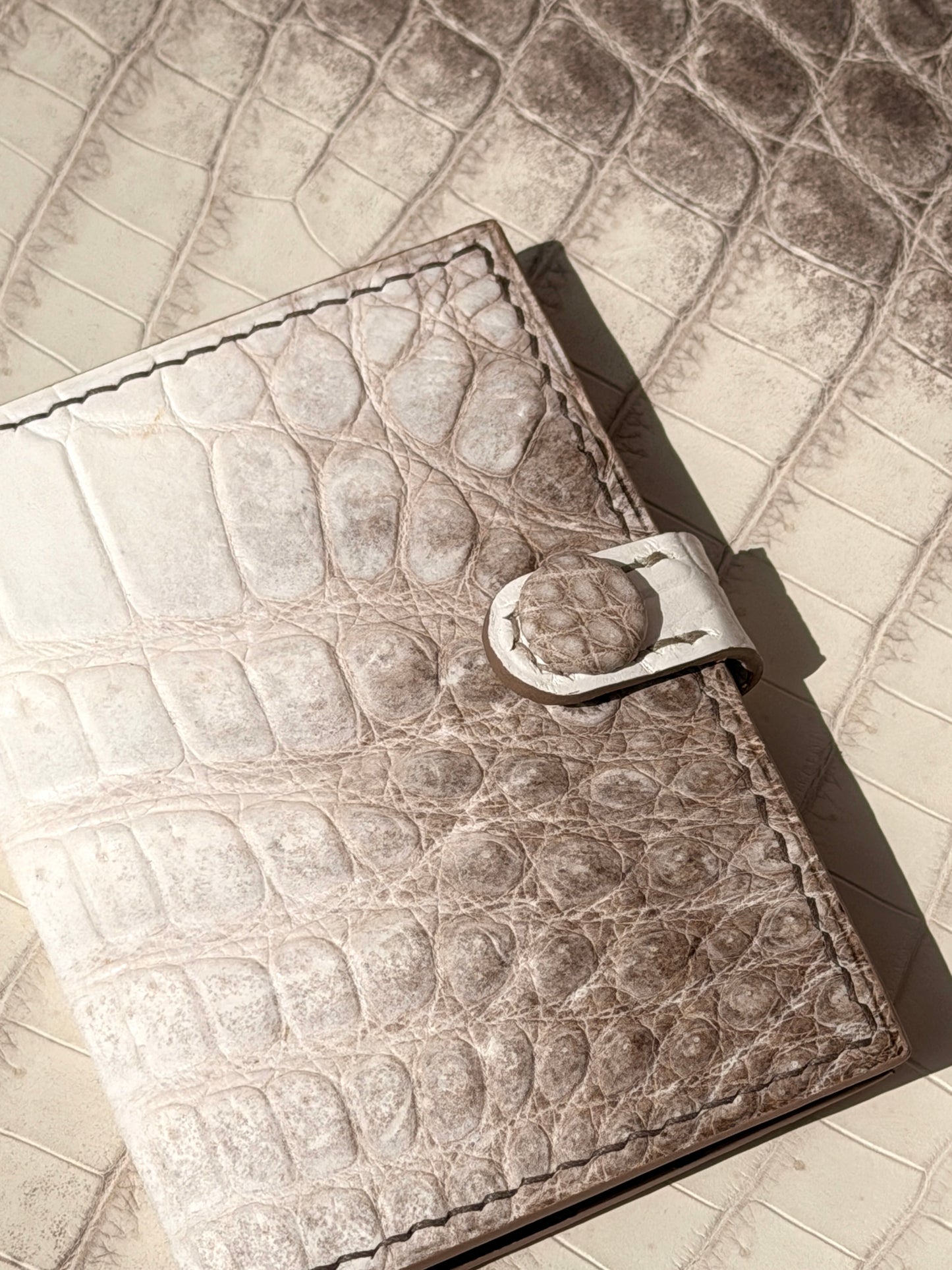 Bifold 6 Pockets Arya Himalaya Crocodile