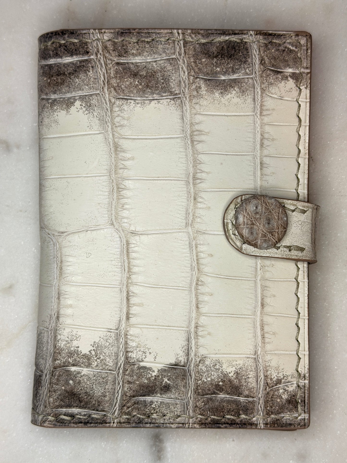 Bifold 6 pockets Arya in Himalaya matte crocodile
