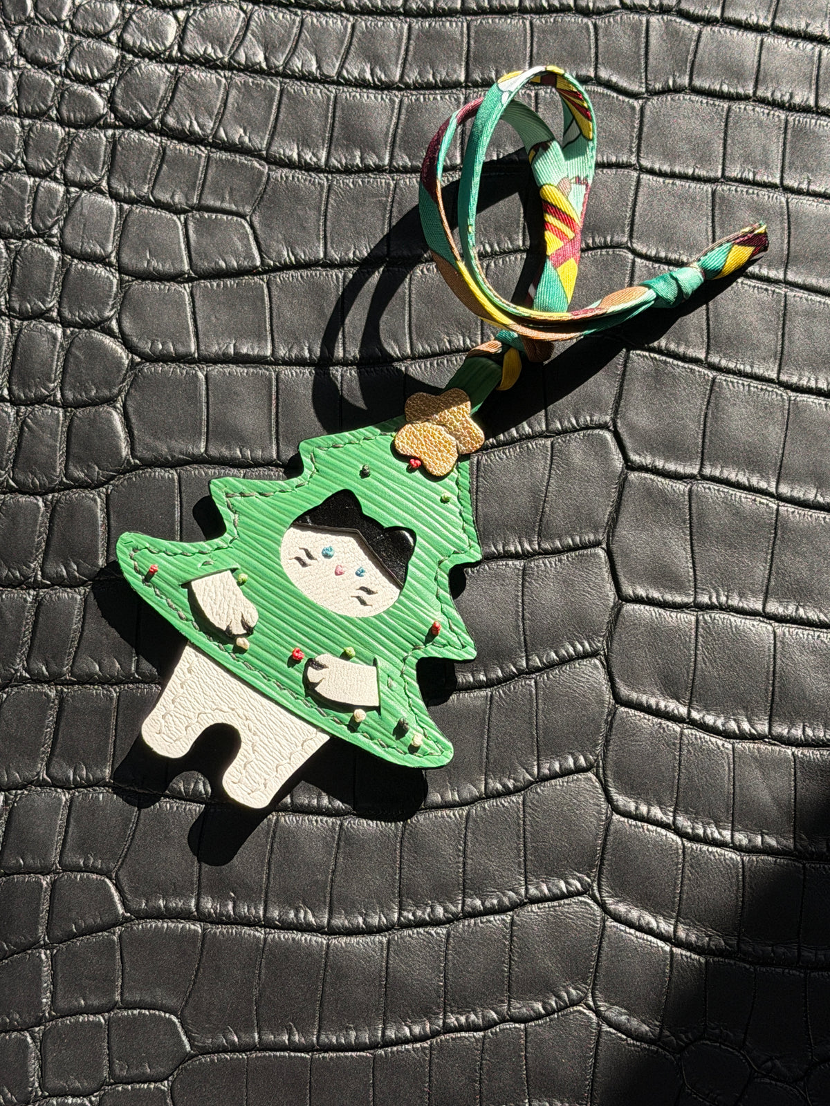 Neko Christmas Bag Charm Vert Pomme épi Leather