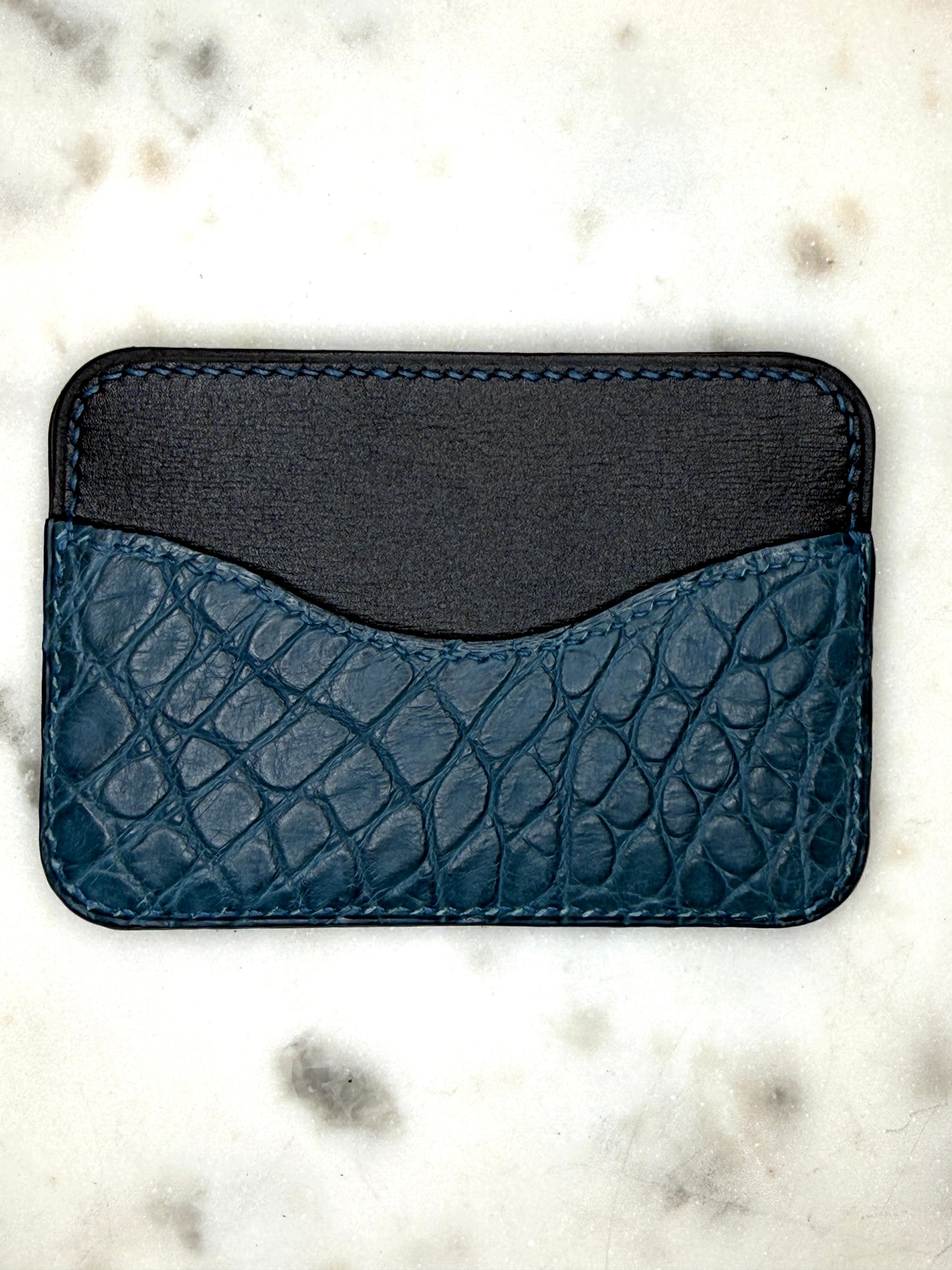 Essential Cardholder Matte Blue Crocodile