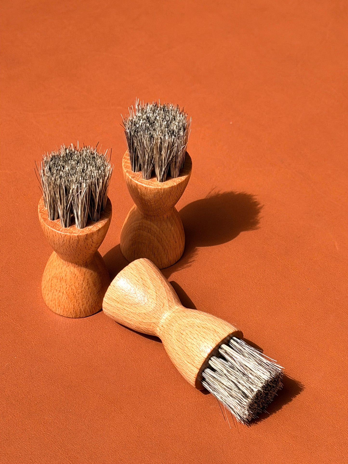 Round brush 100% horsehair