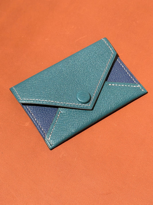 Enveloppe Cardholder blue & Peacock goat skin